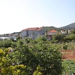 Apartman By The Sea Banj, Pasman - 8242 *