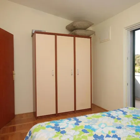 Апартаменты By The Sea Banj, Pasman - 8242 *