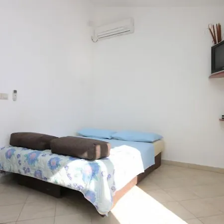 Διαμέρισμα By The Sea Banj, Pasman - 8242 Ždrelac