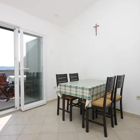 By The Sea Banj, Pasman - 8242 شقة *